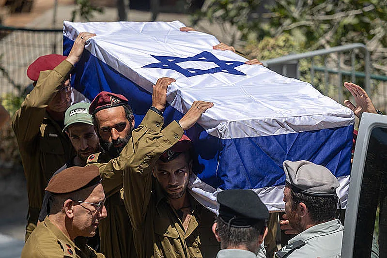הלווייתו של רס"ן הראל בירנשטוק שנהרג בדרום לבנון