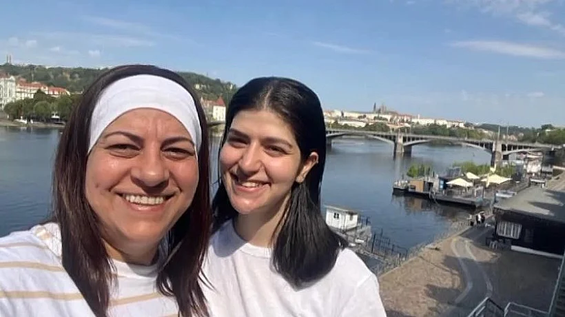מלי וליאל יהלומי הנעדרות באוסטריה