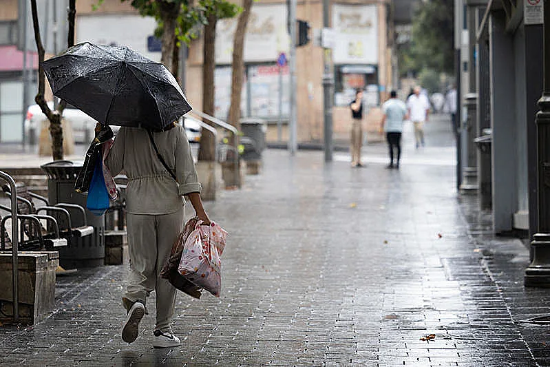 גשם בירושלים באוגוסט