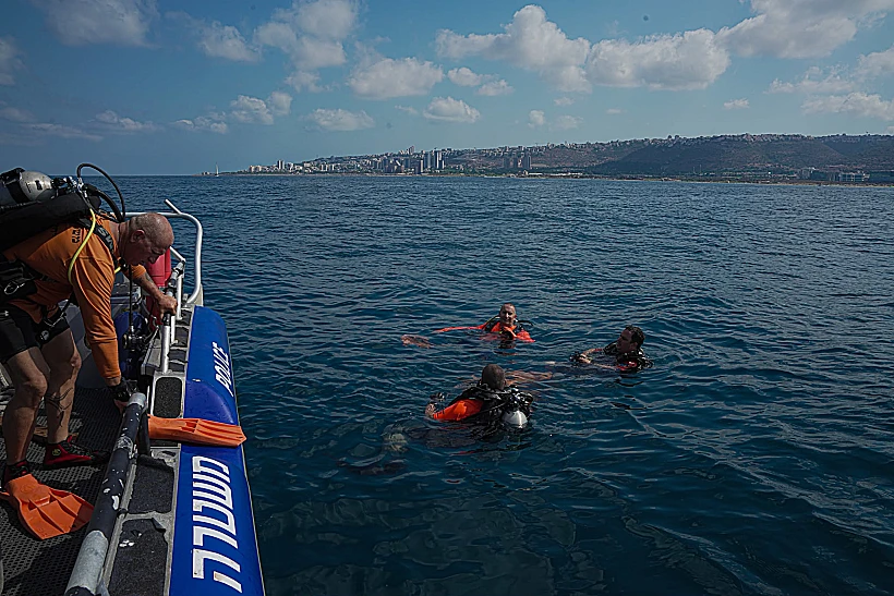 מבצע החיפושים אחר הצעיר שנעדר בחוף הסטודנטים בחיפה