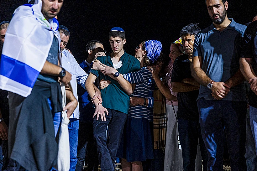 הלוויתו של נתאל שוקרון, בן 48 מעלי זהב