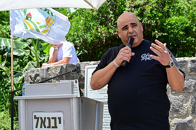 ראש מועצת יבנאל שניר אריש