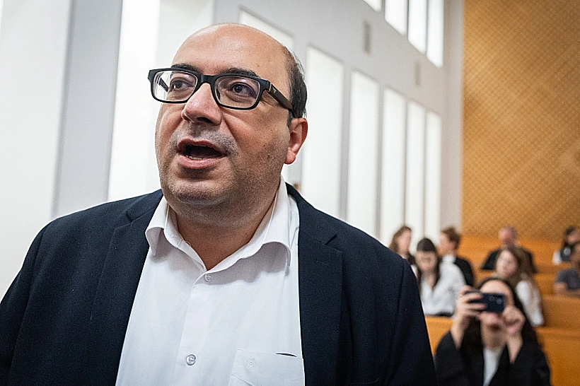 יו"ר בל"ד סמי אבו שחאדה בבית המשפט