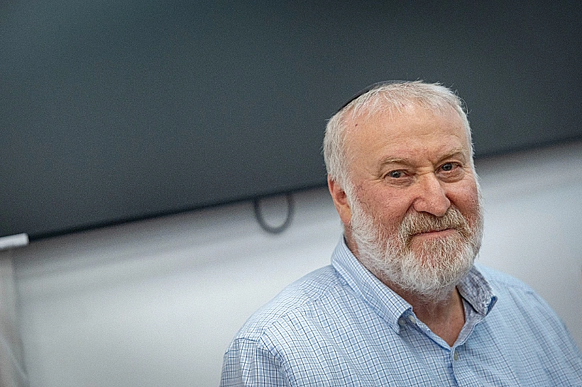 אביחי מנדלבליט בבית המשפט
