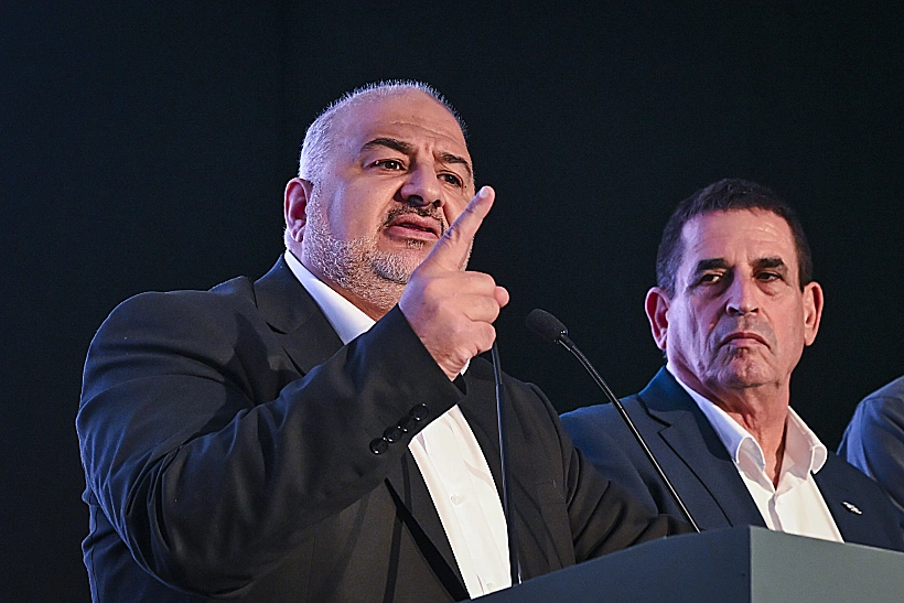 יו"ר רע"מ מנסור עבאס ביום הבחירות