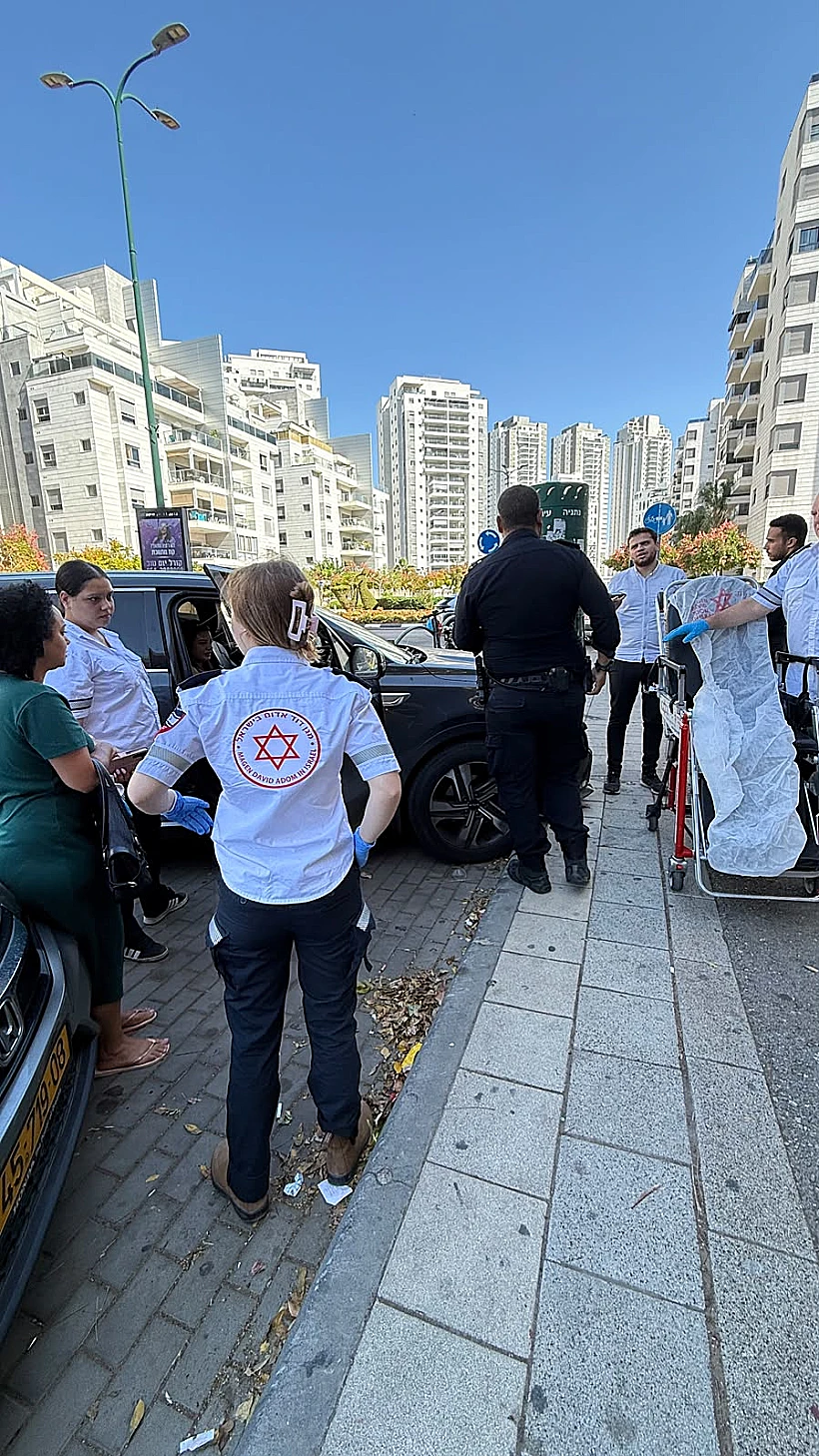 גל תמם עברה תאונה