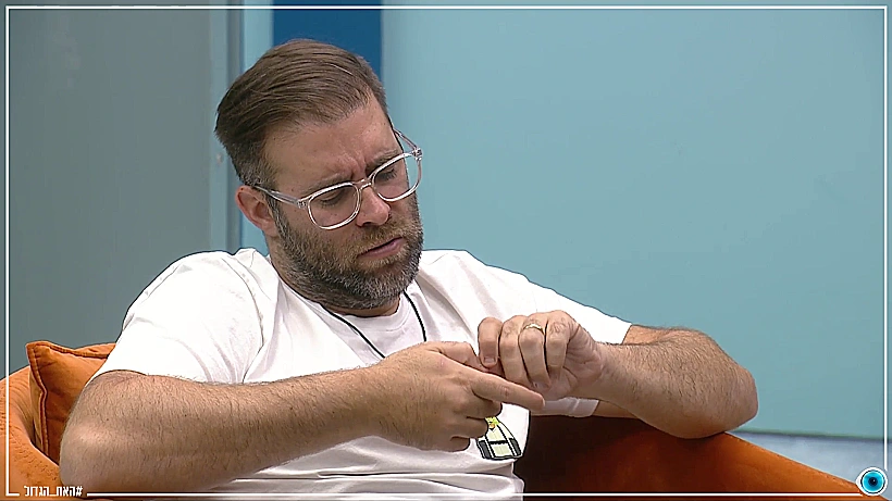 אורן ותמיר בשיחה