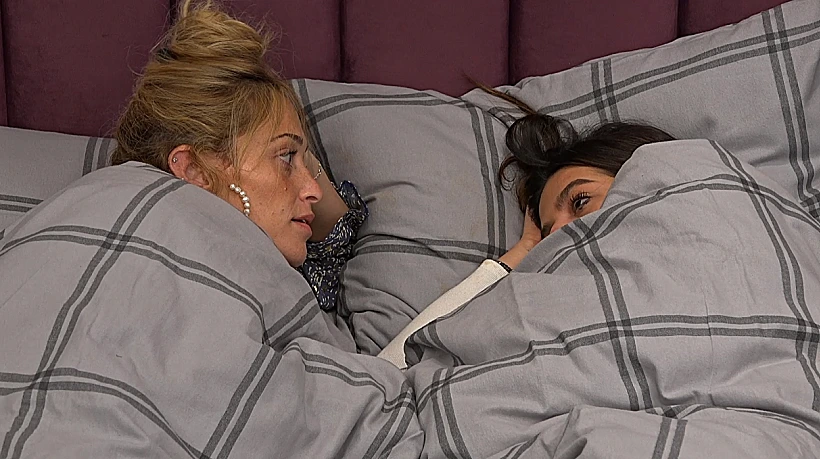 קארין נשברת