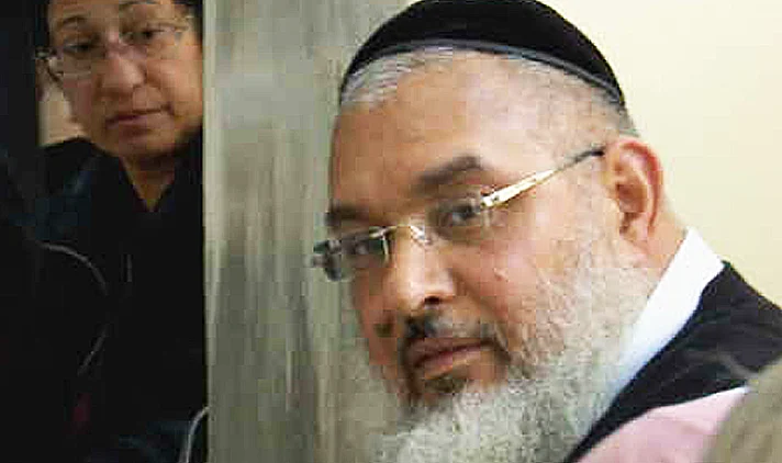 אהרון רמתי הרב החשוד בניהול כת