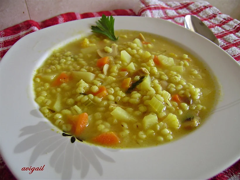 מרק גריסים וירקות