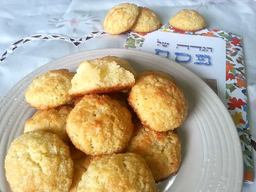 עוגיות קוקוס מרציפן