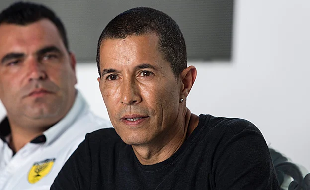 אלי טביב (ארכיון)