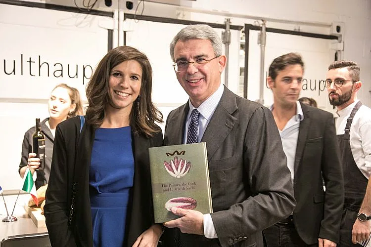 קיארה ארקולה והשגריר האיטלקי