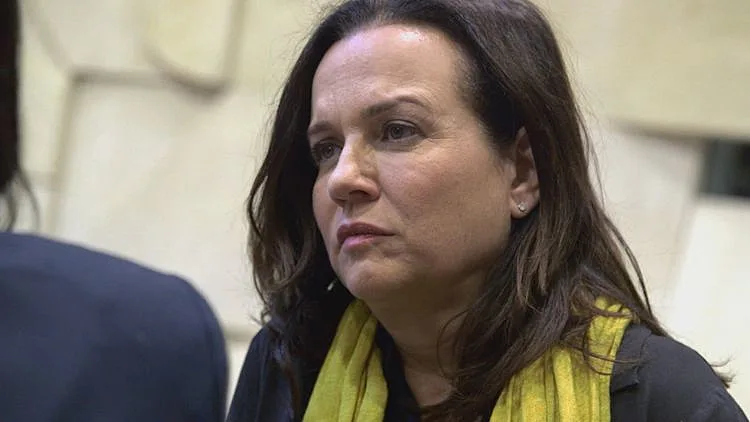 צופית גרנט קפיצה למחר