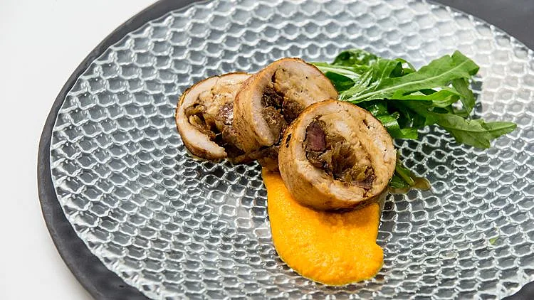 מתכון לעוף ממולא בכבד של המתמודדת מינור בן דוד (מתוך משחקי השף, עונה 3, פרק 25)