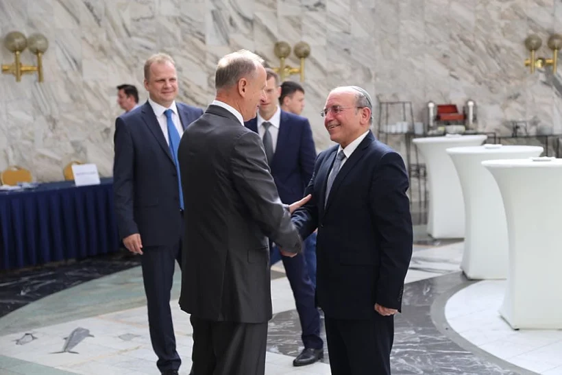 יועצו לביטחון לאומי של נשיא רוסיה ולדימיר פוטין, ניקולאי פטרושב, והיועץ לביטחון לאומי מאיר בן שבת