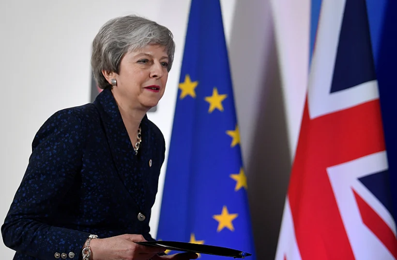ראש ממשלת בריטניה לשעבר, תרזה מיי, בפסגת הברקזיט בבריסל