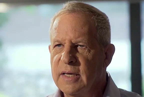 גיורא איילנד