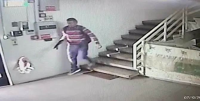 היורה מברקן נמלט מהזירה