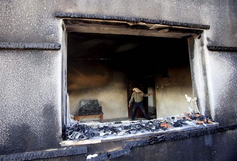בית משפחת דוואבשה שהוצת בדומא