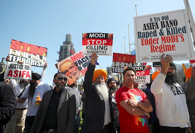 הפגנות נגד ראש ממשלת הודו במהלך ביקורו בבריטניה