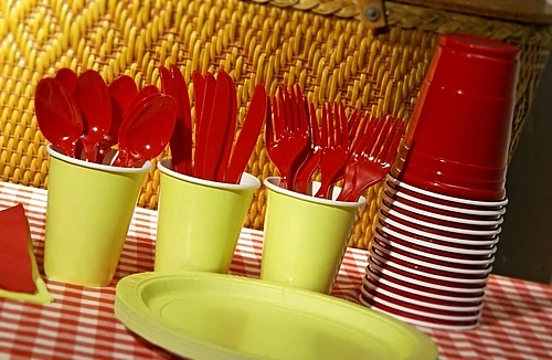 כלים חד פעמיים