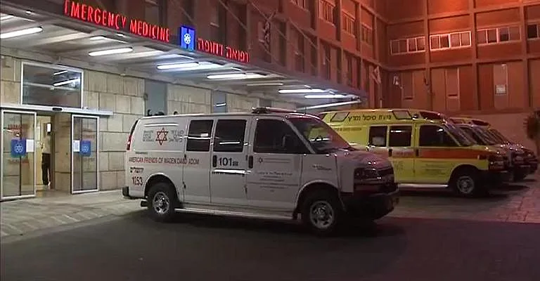 כניסה לחדר מיון, אילוסטרציה