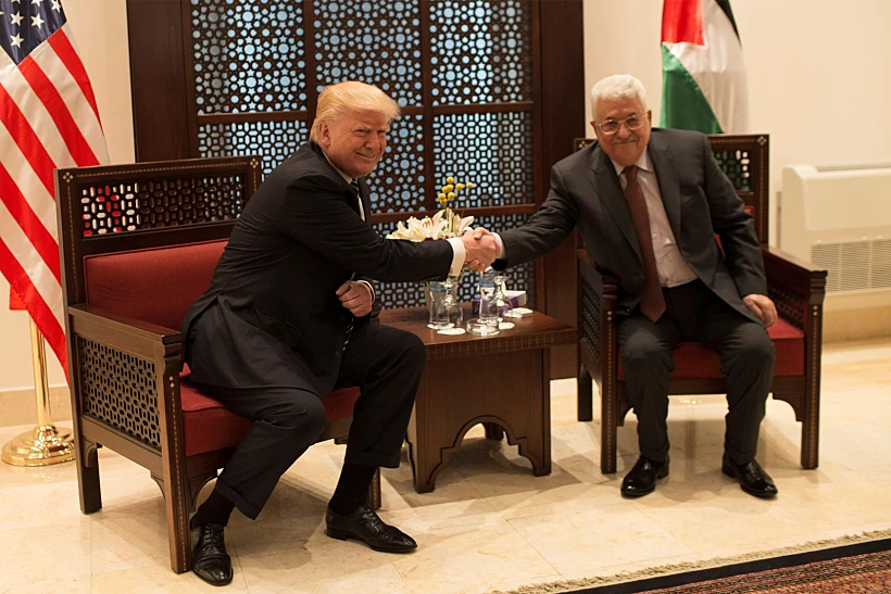 טראמפ ואבו מאזן