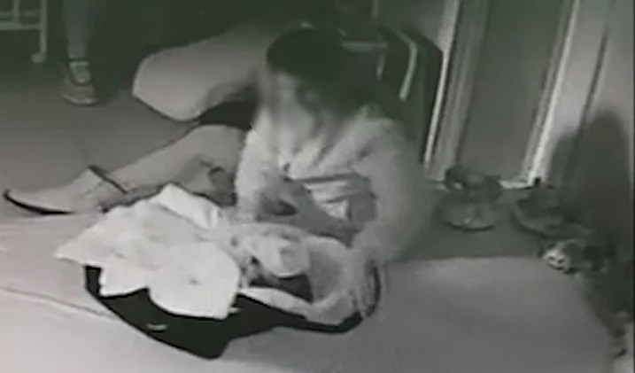 המתעללת בתינוק בחיפה