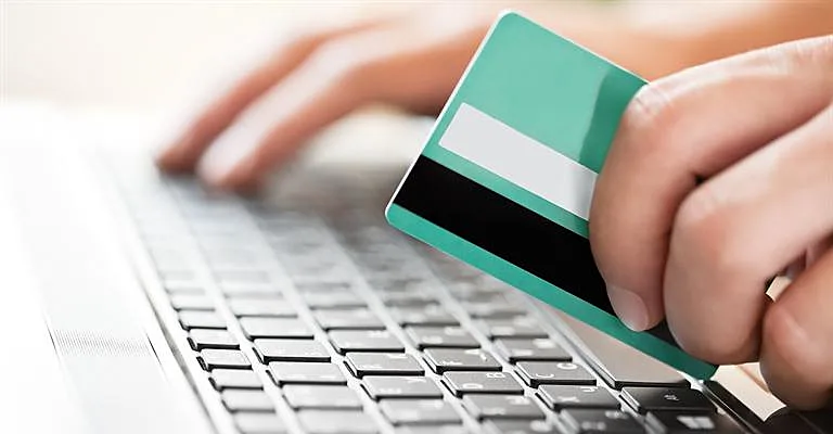 רכישה באינטרנט (אילוסטרציה)