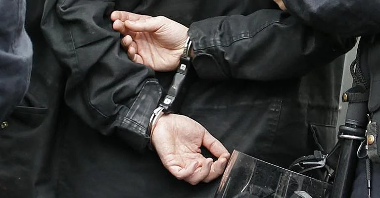 אזיקים (אילוסטרציה)