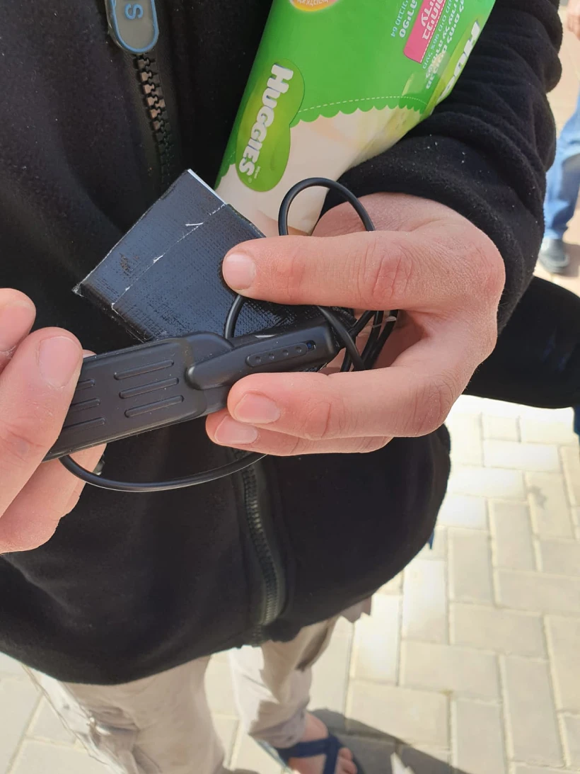 אחת ממצלמות פעילי הימין בקלפיות בחברה הערבית