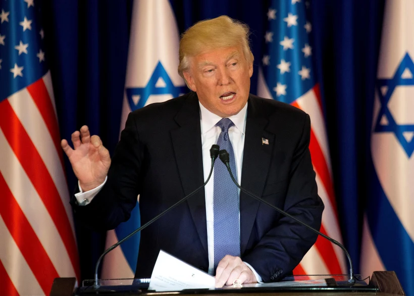 מחייה את היוזמה הסעודית. הנשיא טראמפ במעון ראש הממשלה