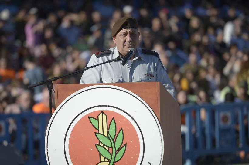 החלטתו משקפת את התקדמות החקירה נגד בוכריס? הרמטכ"ל איזנקוט