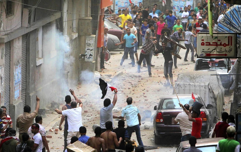 עימות בין תומכי מורסי ומתנגדיו באלכסנדריה