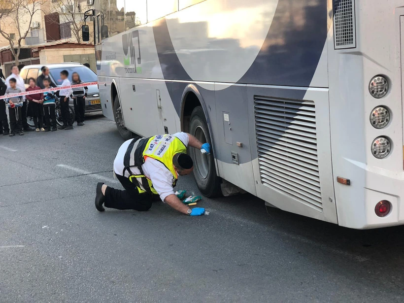 זירת התאונה קטלנית בעיר ביתר עילית בה ילד בן 3 נדרס למוות