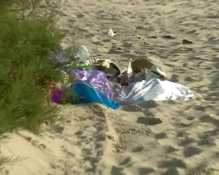 פסולת מושלכת בים