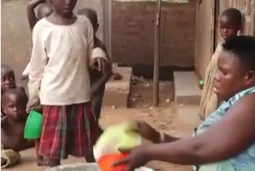 מרים נבטנזי, מטפלת ב-44 ילדיה