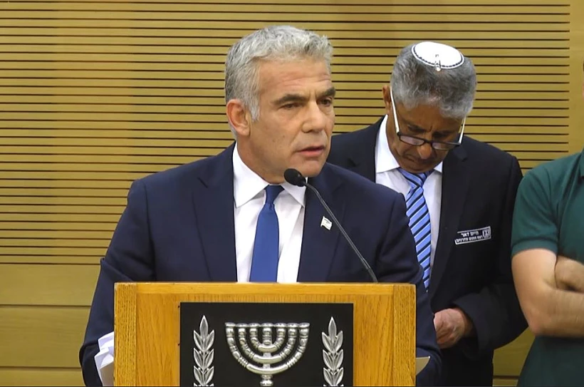 יאיר לפיד בישיבת סיעה