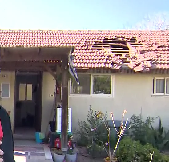 הפגיעה השנייה בבית בשער הנגב