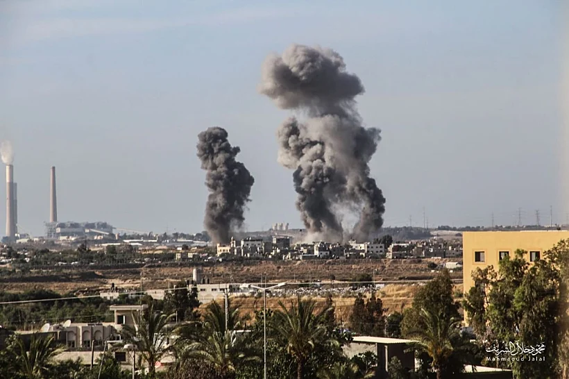 הפצצה של כוחות צה''ל בבית לאהיא