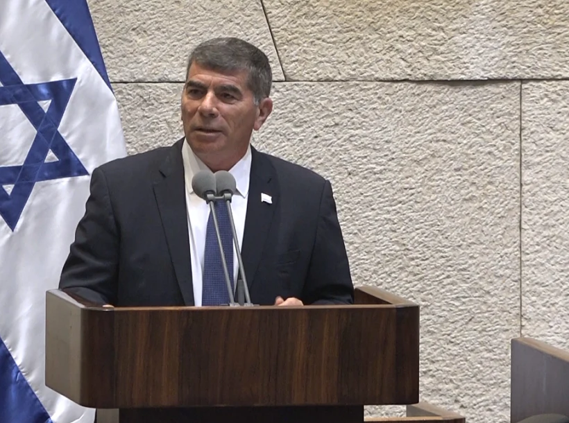 גבי אשכנזי נואם לראשונה בכנסת