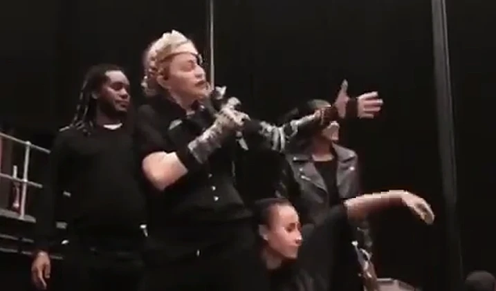 מדונה בהכנות במתחם אקספו לקראת ההופעה בגמר האירווזיון בשבת