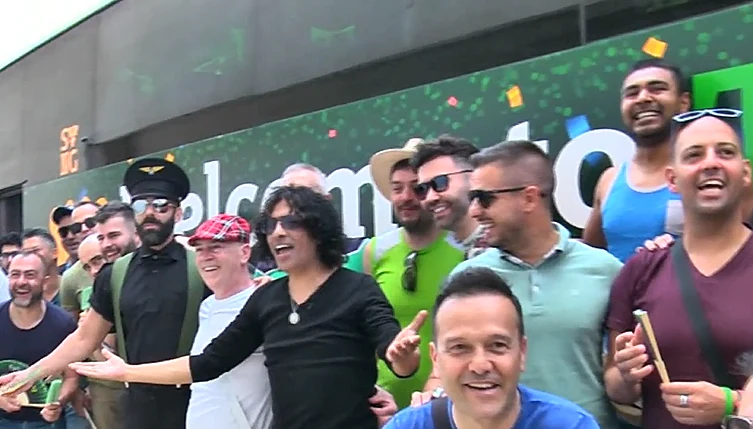 יזהר כהן ומעריצי אירוויזיון