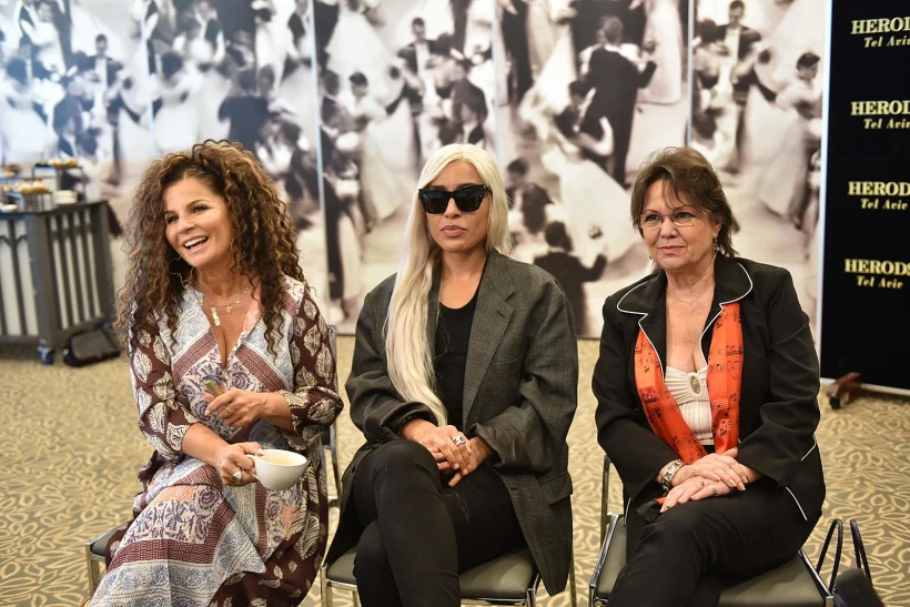 שלוש זוכות האירוויזיון המיתולוגיות אן מארי דוד קרולה ולוריין