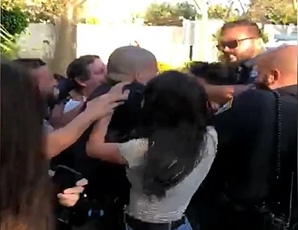 תיעוד ממסיבת היום הולדת שהפכה לקטטה אלימה