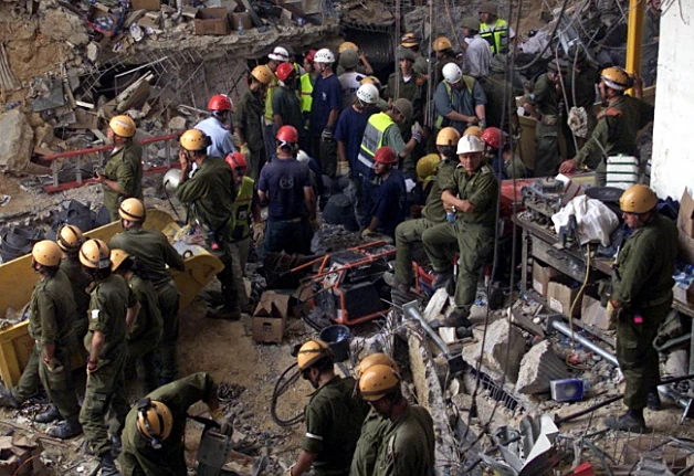 מאמצי החילוץ של פיקוד העורף באולמי ורסאי