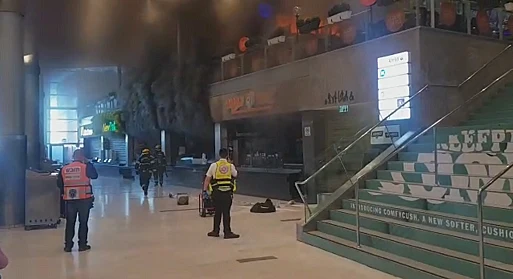 שריפה במסעדת שיפודי התקווה בקניון איילון, רמת גן