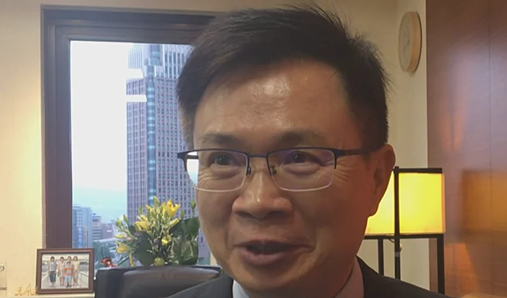 ג'יימס הואנג, מנכ''ל טאיטרה