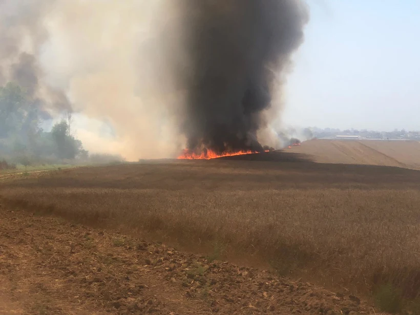 שריפה בעוטף עזה כתוצאה מבלון תבערה